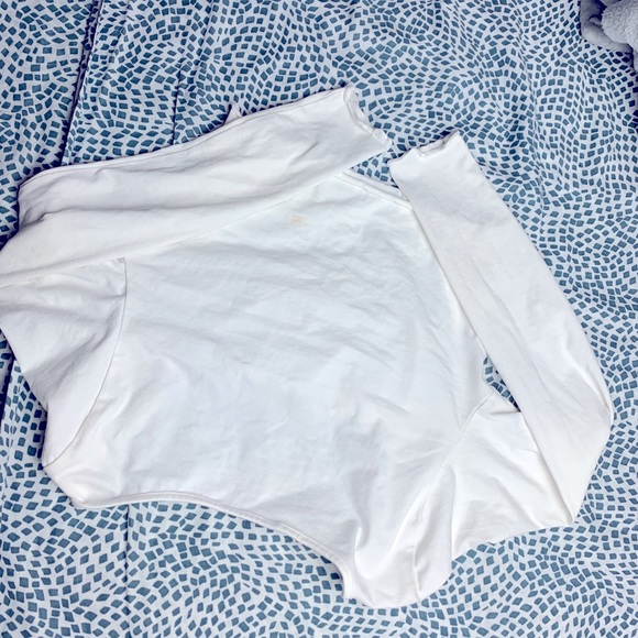 Frill trim bustier tee - Picture 6 of 12